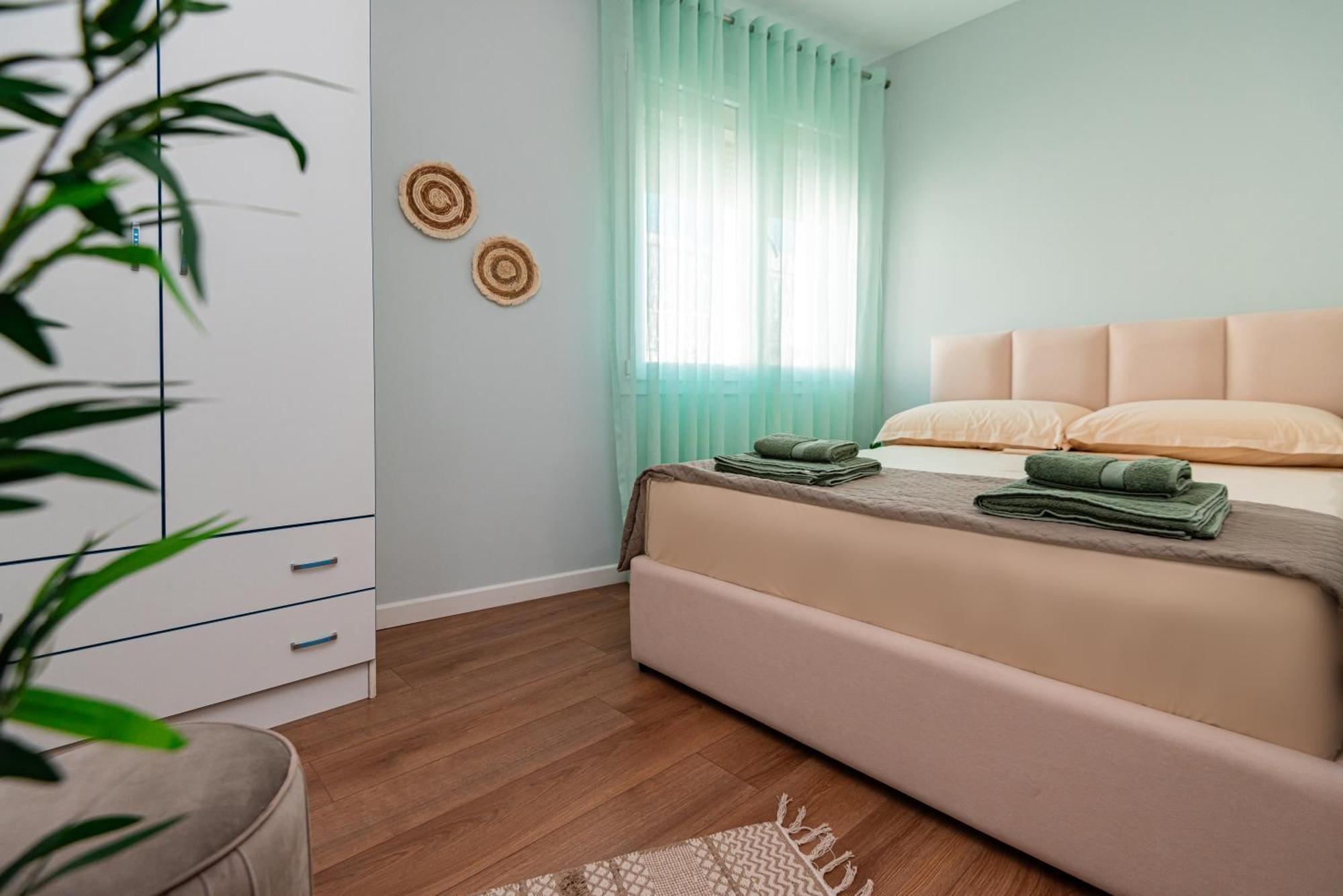 Vivi'S Seaside Apartment Durrës 外观 照片